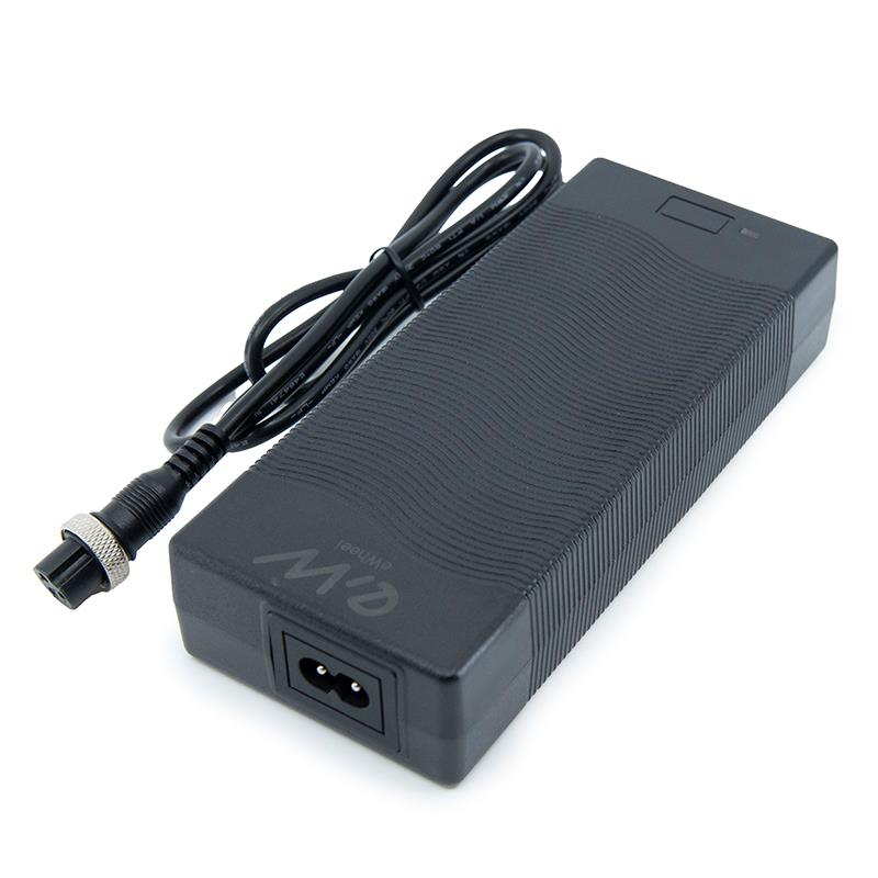 Chargeur Premium 48v (sortie 54.6v) 2A connecteur Gx16 [Ewheel]