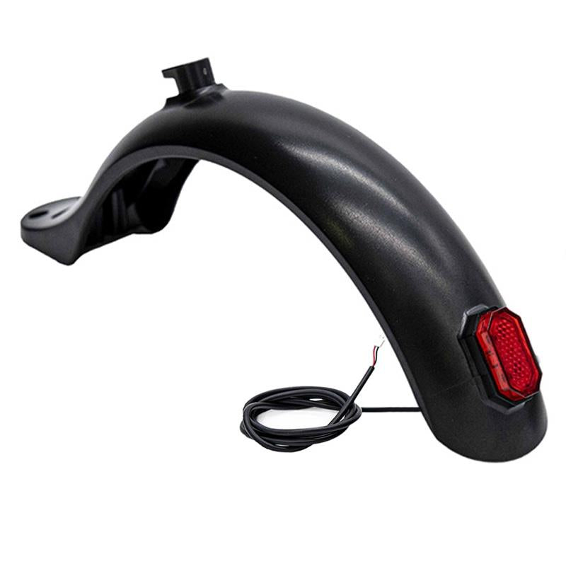 Garde-boue arrière GB5 noir avec lumière - 4 vis