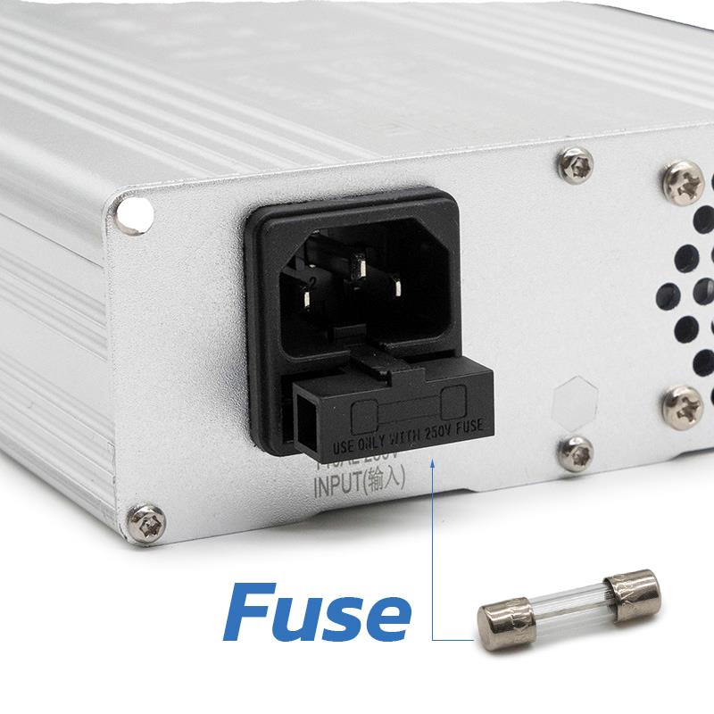 Chargeur 52V (sortie 58,8v) Connecteur 7A GX16 [Ewheel]