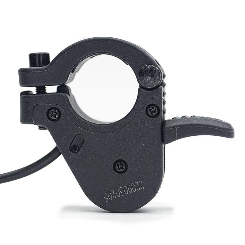 Accélérateur à ouverture totale avec connecteur SM 1,6M noir - modèle 2