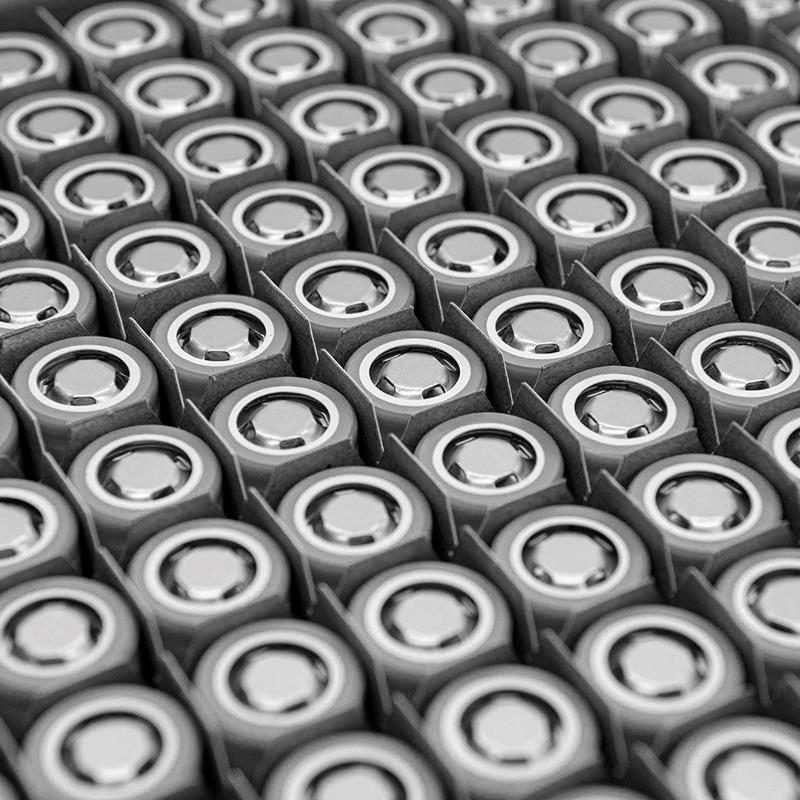 Cellule 18650 3,5A/h 3C [EVE] - 100 unités